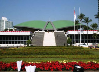 Kurang Berfungsi di Parlemen, 2019 Caleg dari Kalangan Artis akan Dibatasi