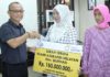 Habsi Serahkan 320 Juta Asuransi Nelayan