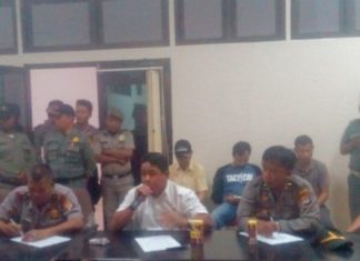 Dua Legislator Matra ‘Adu Mulut’ Ketika Terima Aksi Demo