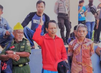 Warga Pakava Minta Tanah Mereka Dikembalikan