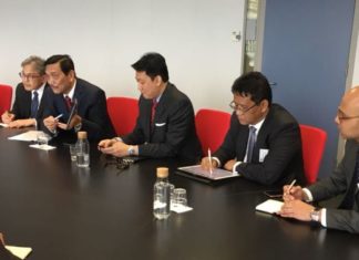 Menko Luhut: Industri Sawit Mampu Mengangkat 10 Juta Orang dari Garis Kemiskinan