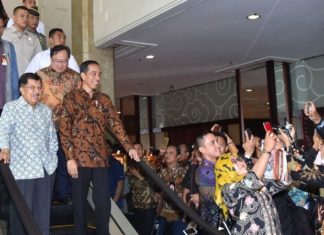 Presiden Jokowi: Bulog Butuh Sosok yang Tegas dan Berani