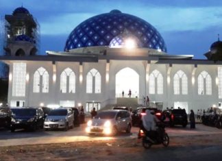 Masjid At-Taqarrub Kini Bisa Digunakan Shalat Tarawih Pasca Hancur Akibat Gempa 2016