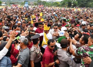 Peresmian Peremajaan Sawit Rakyat Tahap Tiga di Riau, Jokowi Disambut Ribuan Warga
