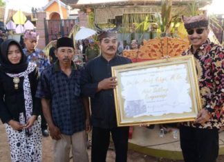 Menpar Ikut Larut dalam Ritual Seblang Olehsari Banyuwangi