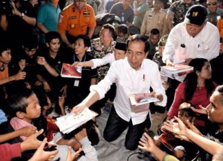 Presiden Jokowi Terbang ke NTB Kunjungi Korban Terdampak Gempa Bumi di Lombok