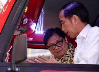 Presiden Dorong Industri Otomotif Nasional untuk Berinovasi