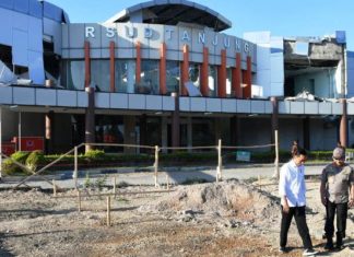 Presiden Instruksikan Menteri PUPR Segera Perbaiki RSUD dan Pasar Tanjung