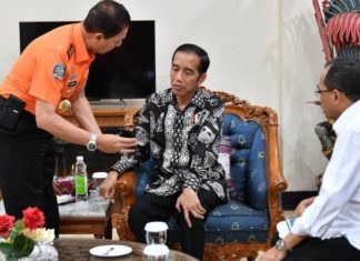 Dari Halim, Presiden Jokowi Langsung Bertolak ke Pusat Penanganan Krisis Soekarno-Hatta