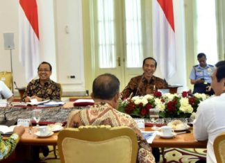 Presiden Jokowi Minta Pengawasan atas Pemanfaatan Dana Desa dan Dana Kelurahan