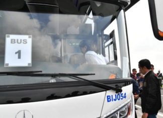 Naik Bus, Presiden Jajal Tol Trans Jawa