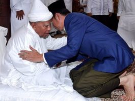 Presiden Silaturahmi dan Diskusi Kebangsaan dengan Syekh Hasyim di Langkat