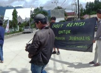 Anggota AJI di Mamasa Unjuk Rasa Terkait Pemberian Remisi Pelaku Otak Pembunuhan Jurnalis