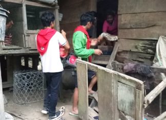 KPA Quarles Mamasa Salurkan Bantuan untuk Korban Bencana di Batanguru