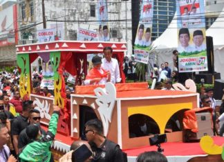 Capres Menjejak Tanah Sumatera