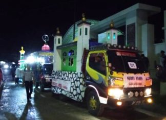 Semarak Malam Takbiran, Mobil Hias Jadi Ajang Perlombaan di Mamasa