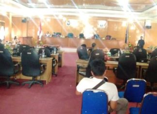 Siapa Makan Gaji Buta? Rapat Paripurna di DPRD Mamasa Nyaris Kosong