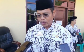 Peringatan HGN di Mamasa, Menteri Nadiem Kritik Kurikulum Terlalu Padat
