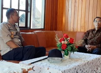 Tiga Hari di Mamasa, Kapolres Baru AKBP Indra Widiatmoko Sambangi Tokoh Agama