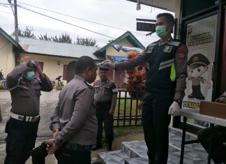 Urkes Polres Mamasa Periksa Kesehatan Personel