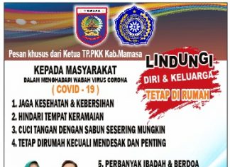 TP PKK Kabupaten Mamasa Peduli, Bagi-bagi Masker ke Warga