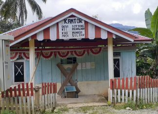 Mufakat “Judi Komisi” Berujung Segel Kantor Desa Botteng
