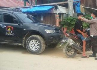 Polsek Mambi Giat Edukasi Masyarakat Disiplin Pakai Masker