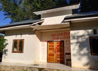 Proyek 330 Juta Suram di Muara, Aula KB Mehalaan Disegel Warga