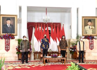Presiden Jokowi Resmi Membuka Acara Sarasehan 100 Ekonom Indonesia