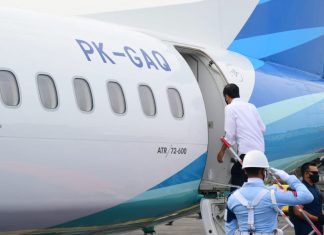 Kunjungan ke Cirebon dan Kuningan, Presiden Jokowi Tinjau Vaksinasi dan Resmikan Bendungan