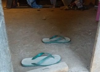 Sepasang Sandal Jepit, Nataniel ‘Pergi’ Tinggalkan Maria di Tawalian