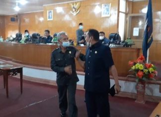 Ernesto Teriak, Sidang Paripurna Ricuh