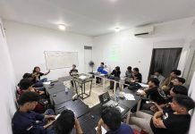 Kaji Tambang LTJ dari Perspektif Hukum, Ekologi, dan Ekonomi: FMM Tegaskan Penolakan DISKUSI. Sejumlah aktivi mahaiwa yang tergabung dalam FMM menggelar diskusi menyoal rencana Tambang Tanah Jarang (LTJ), di Mamuju, di Inklusi Cafe Makassar, (27/06/2026)