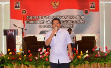 Ahli Perakit Bom Ceramah di Maleo