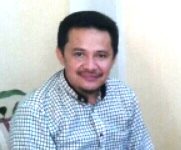DEMOKRASI “TOLONG MENOLONG”