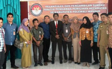 Kontroversi Pemecatan Staf Panwas Polman