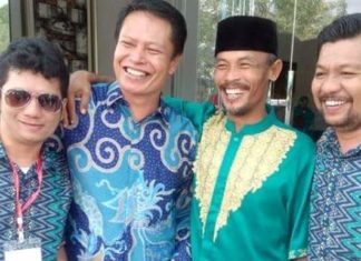 Mamuju Prihatin, Gaya Baru Beramal Sambil Selfie