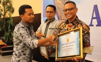 Harian SULEX Daulat Habsi Wahid Sebagai Tokoh Inspirasi Birokrasi