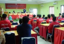 Abdul Rahim Ceramah Pentingnya Entrepreneurship Bagi Pemuda Sulbar