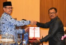 Sidang Paripurna DPRD Sulbar Tentang LKPj Gubernur Sulbar