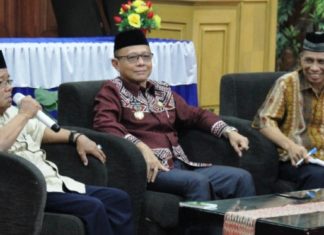 Arifin HP Hebohkan Mimbar Ramadhan