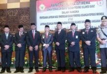 AM dan H4 Pimpin Rapat Paripurna Istimewa