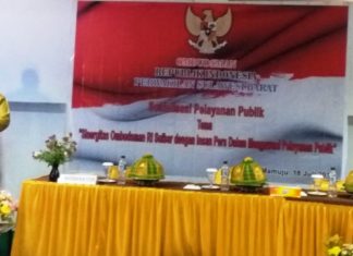 Ombudsman Sulbar Sosialisasi dus Beri Penghargaan Wartawan