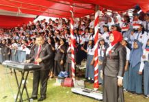 Diknasbud Sulbar Tampilkan Grup Aubade di Hari Kemerdekaan RI 2017
