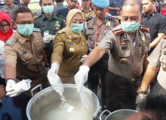 Polda Sulbar Musnahkan Sabu dan Pil Obat Bernilai 1,5 Miliar