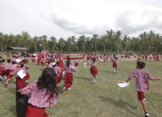 Seribu Anak Mandar Tulis Surat untuk Presiden RI