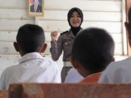 Mamuju Mengajar, Polwan Nadia Punya Cerita