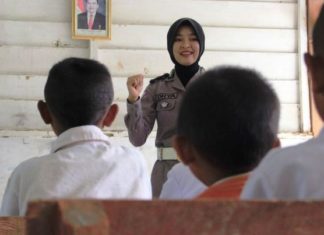 Mamuju Mengajar, Polwan Nadia Punya Cerita