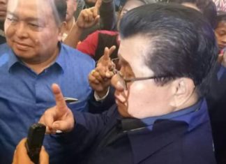 Lihat Telunjuk Anwar di Depan JSM