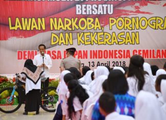 Presiden Jokowi: Jauhi Narkoba dan Tindak Kekerasan